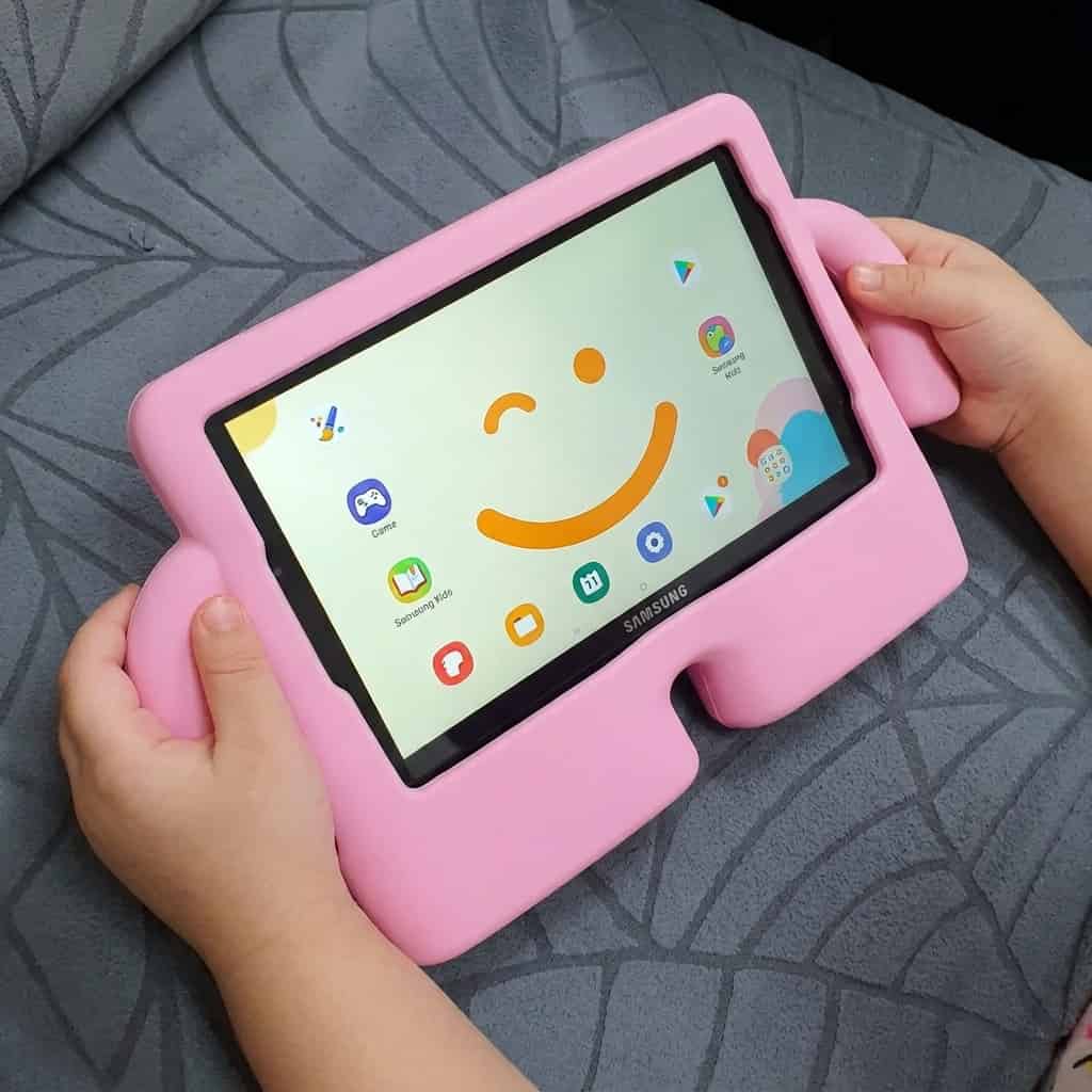 Samsung Galaxy Tab A11 / Tab A9 / Tab A7 Lite Kids Handle Cover Case - Dohans Essentials - Light pink - qatar