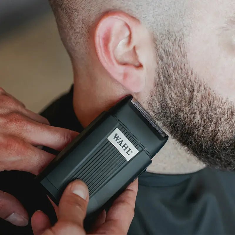Wahl Professional Super Close Shaver 3025520 - Dohans Qatar - qatar